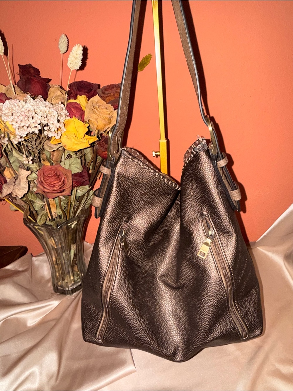 Jen & Co. Alexa 2-in-1 Metallic Hobo Bag Set